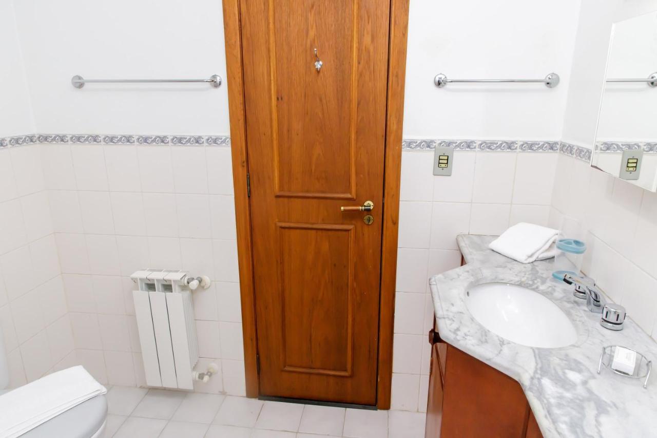 Apartamento Amplo E Aconchegante Na Av Das Hortencias No Centro De Gramado Exteriör bild