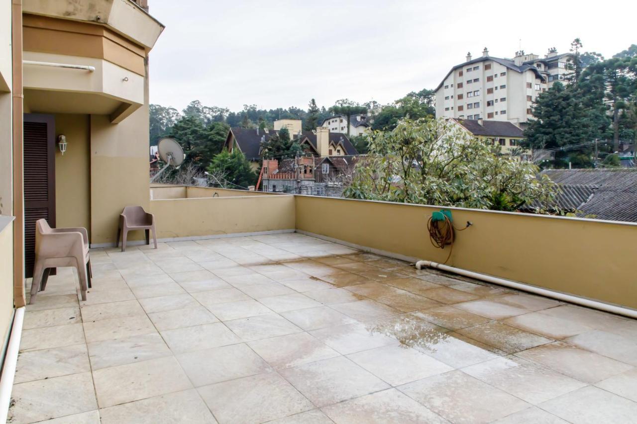 Apartamento Amplo E Aconchegante Na Av Das Hortencias No Centro De Gramado Exteriör bild