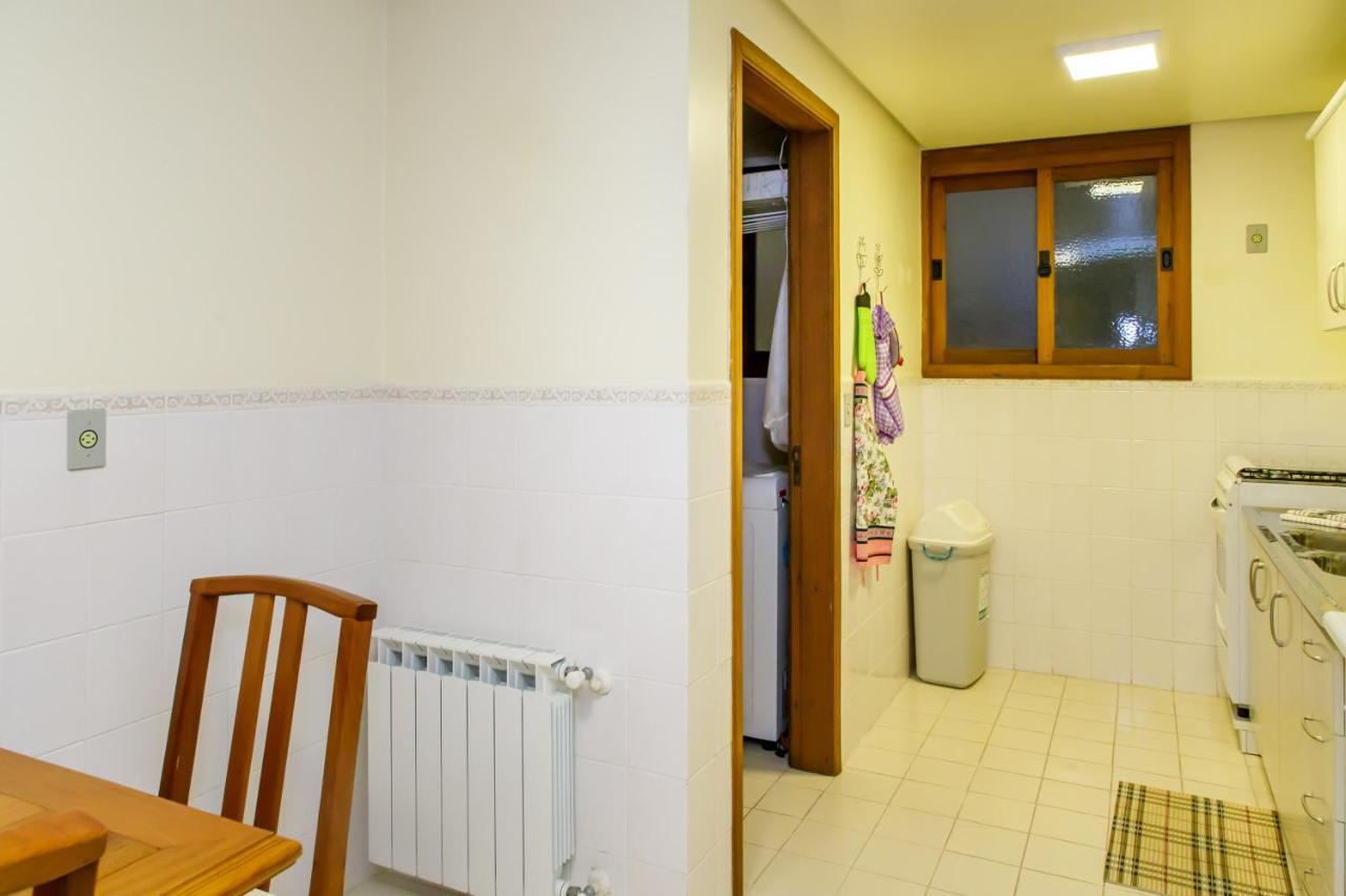 Apartamento Amplo E Aconchegante Na Av Das Hortencias No Centro De Gramado Exteriör bild